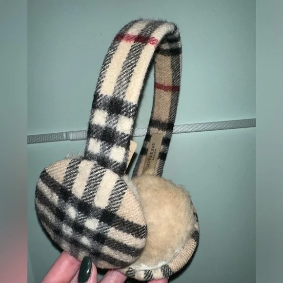 Vintage Burberry Classic Beige, Black, Maroon, & White Ear Muffs - Picture 6 of 6